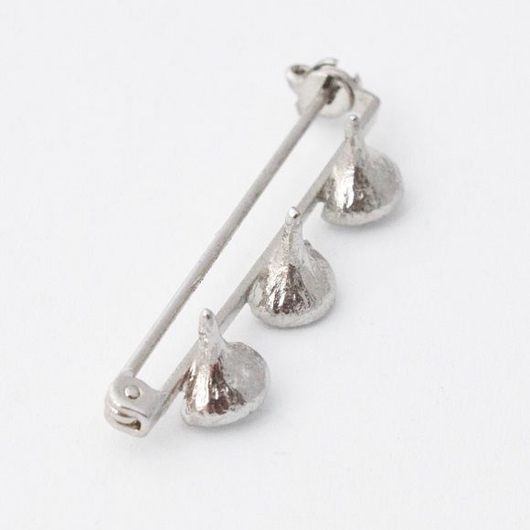 Vintage Hershey Kiss Brooch Pin Silver Tone Three Chocolate Candy - Picture 2 of 4